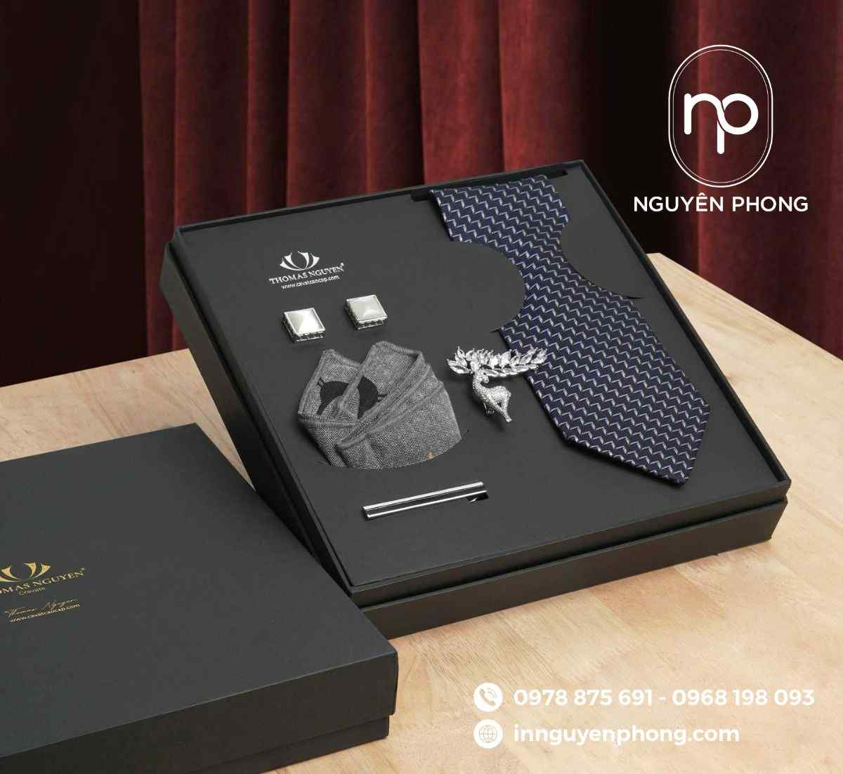 Mẫu hộp cứng đựng phụ kiện thời trang